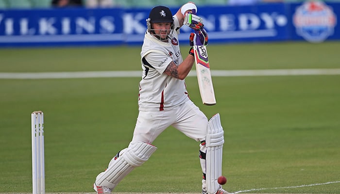 Award-winning Kent cricketer, Darren Stevens, to support ellenor during his benefit year
