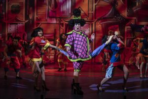 David Robbins and the company of Aladdin at The Orchard Theatre. Credit Luke Varley DL