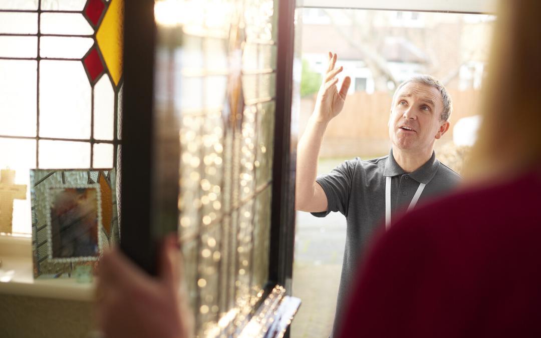 Doorstep Criminals: Don’t Get Scammed This Spring